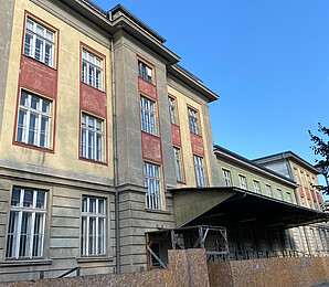 Historical  Facade of Semmelweisklinik