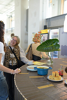 Biofabrique Kantnine in der Festivalzentrale der Vienna Design Week